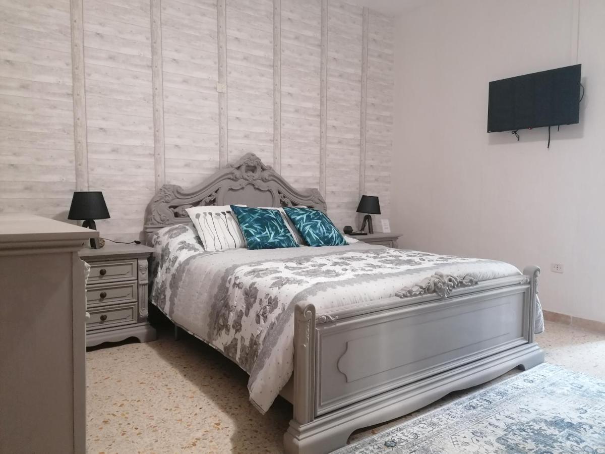 Bed and Breakfast casa rosa abruzzo Musellaro Exterior foto