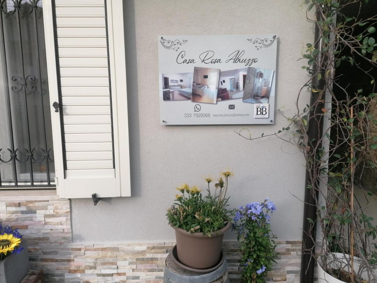 Bed and Breakfast casa rosa abruzzo Musellaro Exterior foto