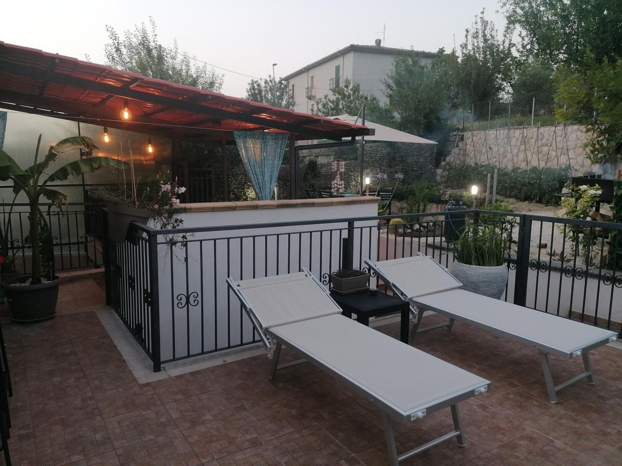 Bed and Breakfast casa rosa abruzzo Musellaro Exterior foto