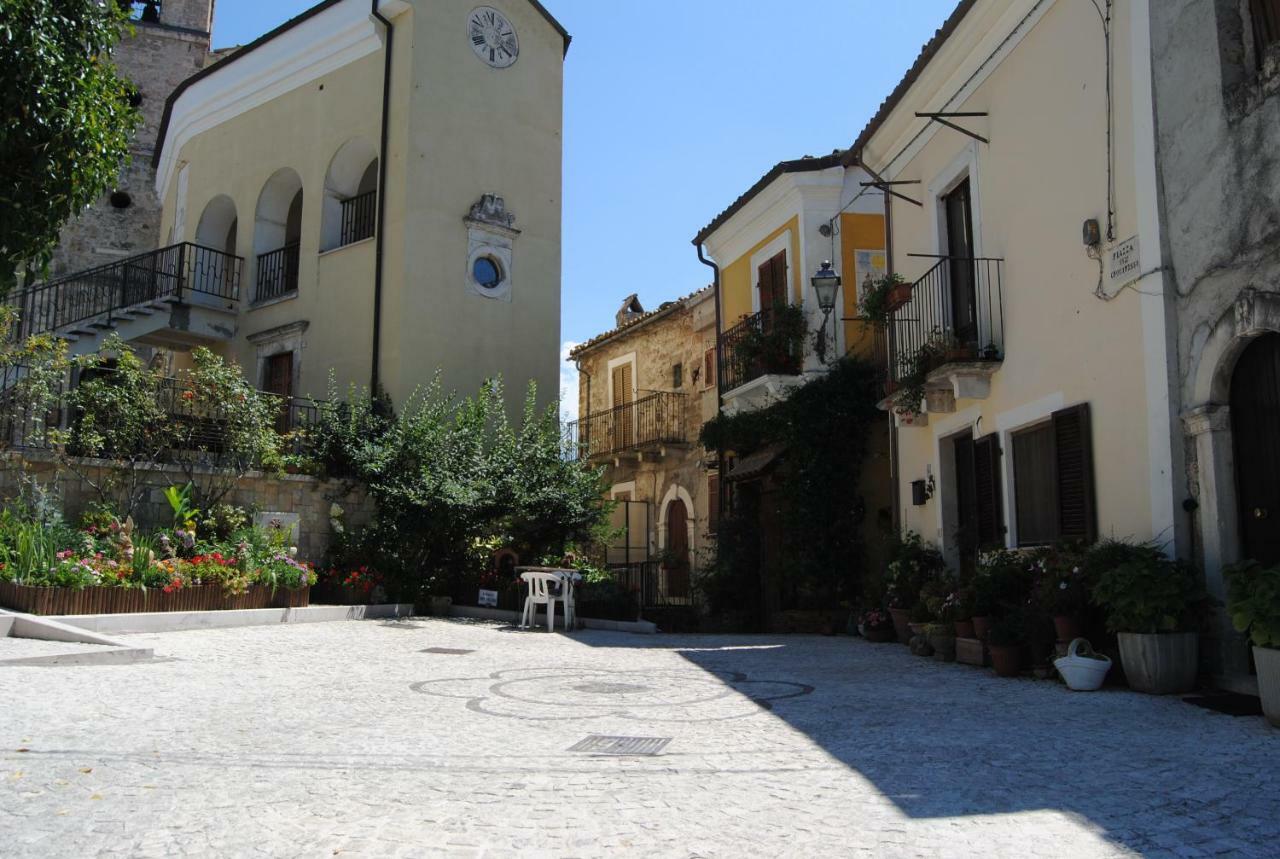 Bed and Breakfast casa rosa abruzzo Musellaro Exterior foto